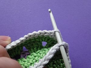 Download Joining Crochet Squares with Slip Stitch